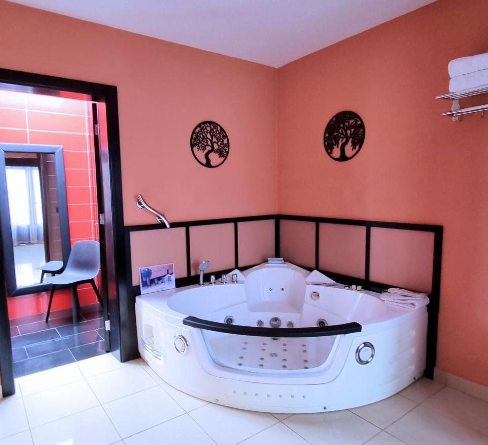 Evita Beach Suites Exclusivas Caleta de Sebo Zewnętrze zdjęcie